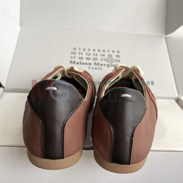 ���� �������������� �ȭ M6203880-2