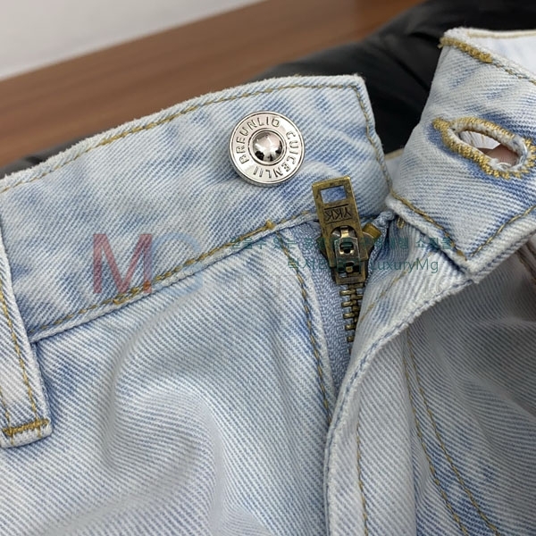 ���� ���ڷ� ��ġ�ڸ� ���� BC142551