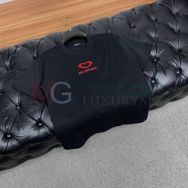 ���� �߷��þư� ���� Ƽ���� BL63414-2