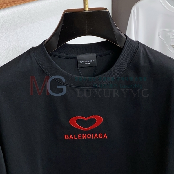 ���� �߷��þư� ���� Ƽ���� BL63414-2