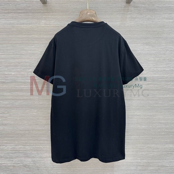 ���� �̿�̿� ���� Ƽ���� MU353026-1