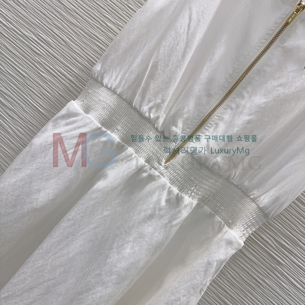���� �̿�̿� ���ǽ� MIU345026-9
