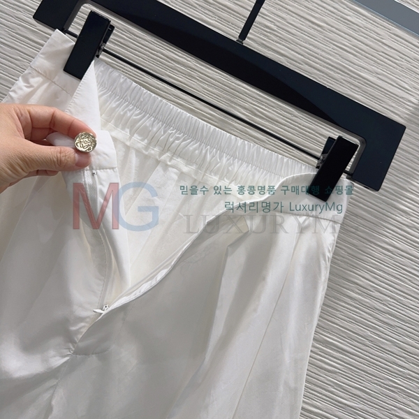 ���� �ο��� ġ�� ���� LW58594-11
