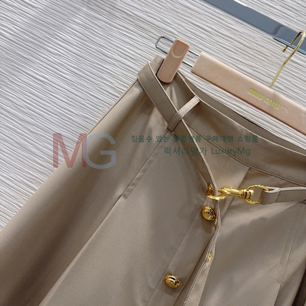 ���� �̿�̿� ��ĿƮ MU335688-9
