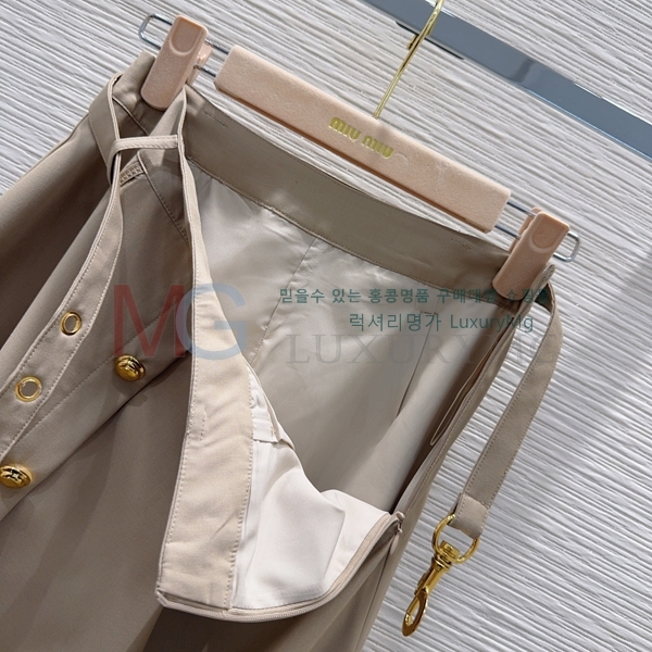 ���� �̿�̿� ��ĿƮ MU335688-9