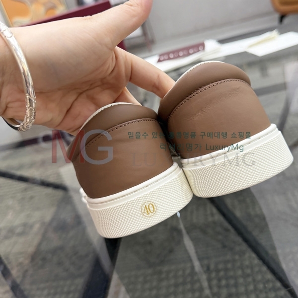 ���� ���� ������ W5908801-5