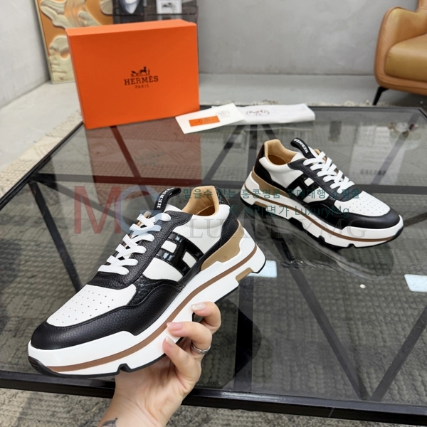 ���� �����޽� �ȭ HR906552-2