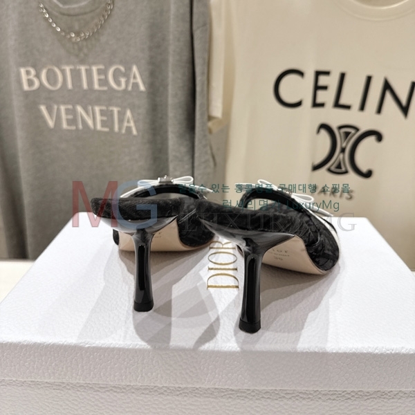  ��� �� ������ RO588904