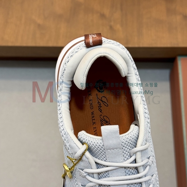 ���� �η�**�� �ȭ LO44450-4