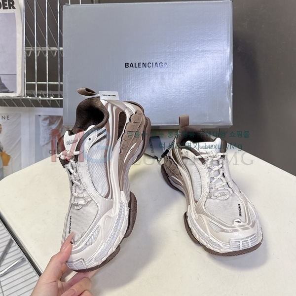 �������� �߷��þư� ����Ŀ�� BA81171-3