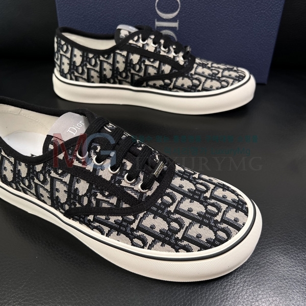 ���� ��� ������ DA60771-5