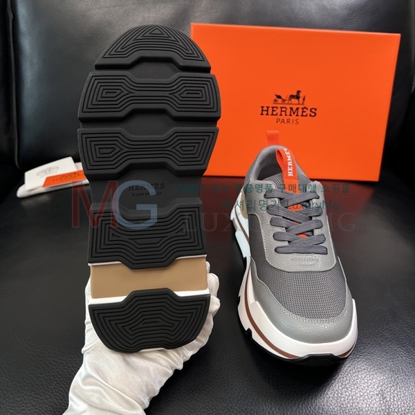 ���� �����޽� �ȭ HR925580-4