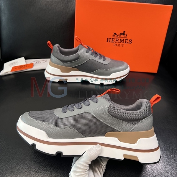 ���� �����޽� �ȭ HR925580-4