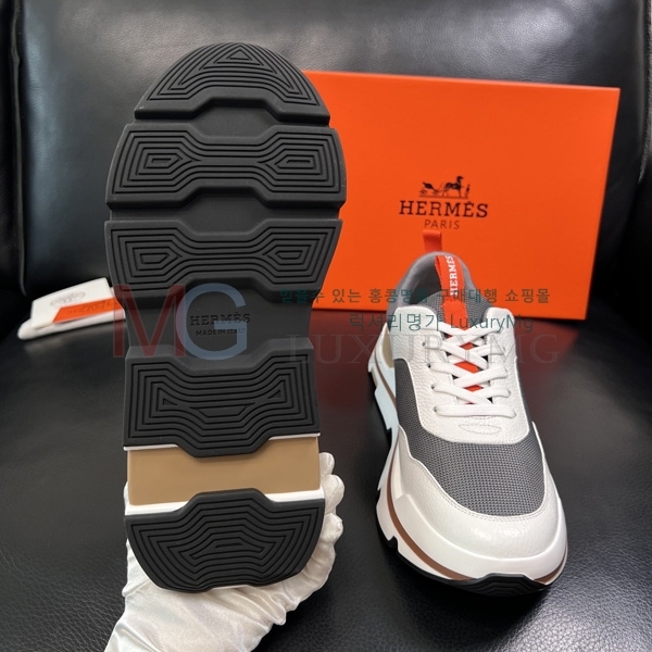 ���� �����޽� �ȭ HR925580-1