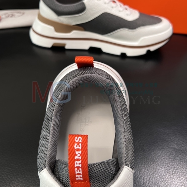 ���� �����޽� �ȭ HR925580-1