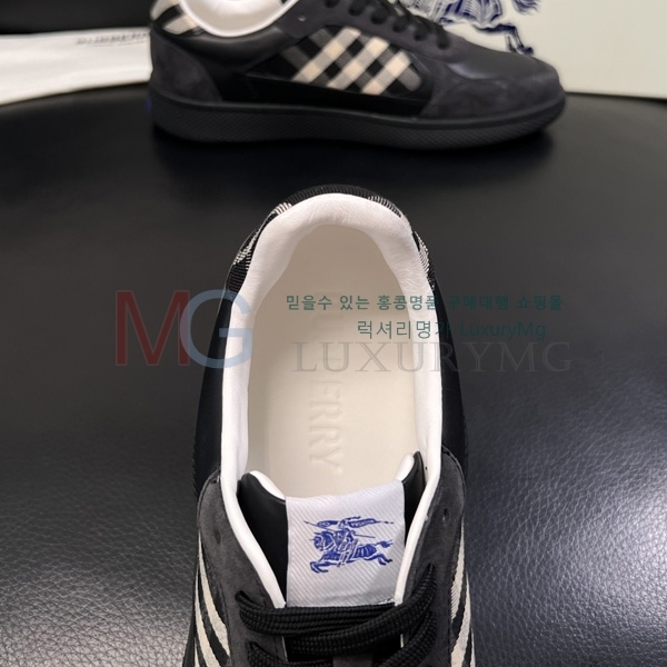 ���� ������ �ȭ BY8890571-5