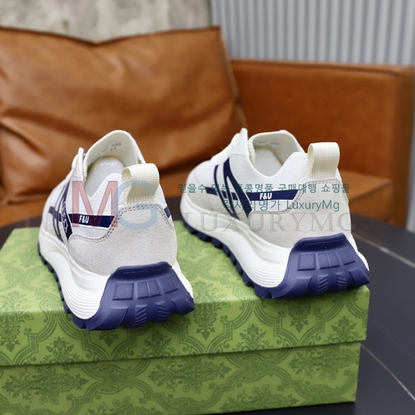 ���� ���� �ȭ R7093361-1