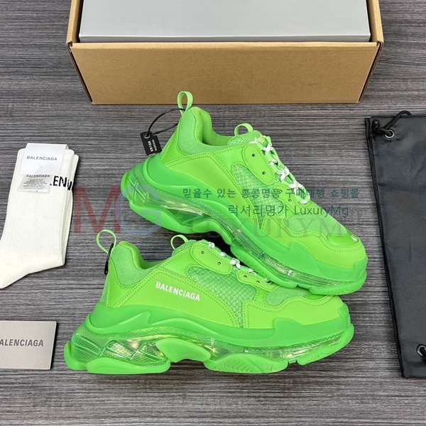 �������� �߷��þư� ����Ŀ�� BA8169066-8
