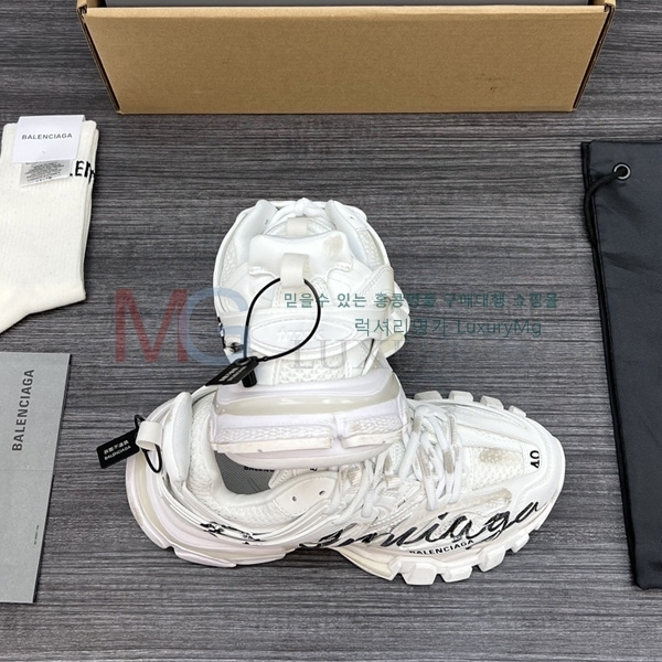 �������� �߷��þư� ����Ŀ�� BA812260-1