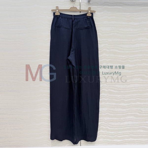 ���� ���ڷ� ��ġ�ڸ� ���� BC2354346-1