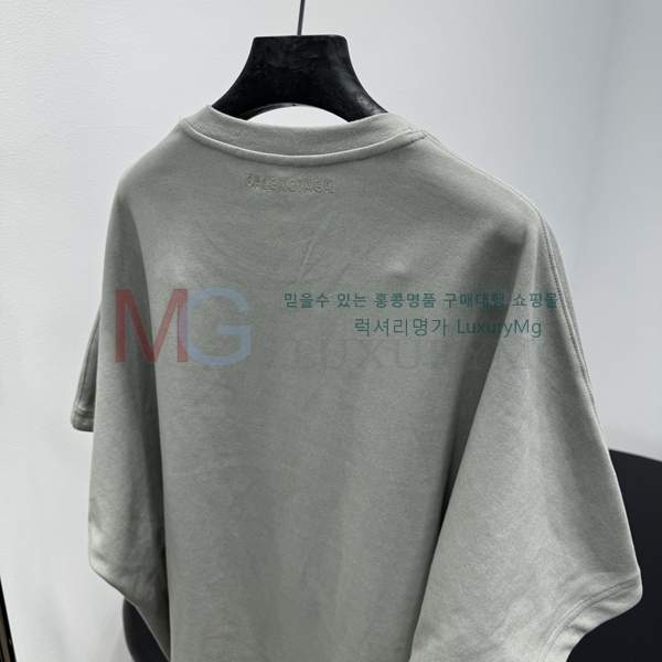 �������� �߷��þư� ���� Ƽ���� BL64607-2