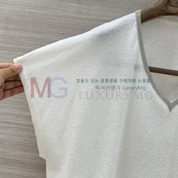 ���� ���ڷ� ��ġ�ڸ� ���� Ƽ���� BC2346477-8