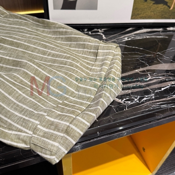 ���� ���ڷ� ��ġ�ڸ� �ݹ��� 23436433