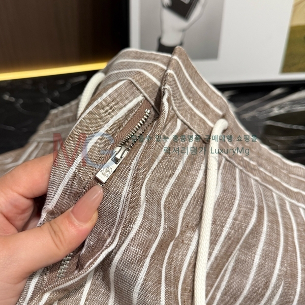 ���� ���ڷ� ��ġ�ڸ� �ݹ��� 23436433-2