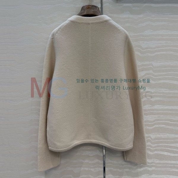 ���� �η�**�� ������ ����� LP4545033-2
