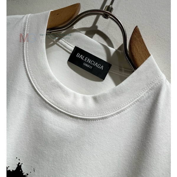 ���� �߷��þư� ���� Ƽ���� BA438159-2