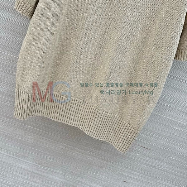 ���� ���ڷ� ��ġ�ڸ� ���� Ƽ���� BC568034-2
