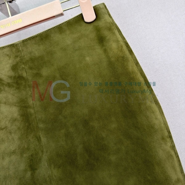 ���� �̿�̿� ��ĿƮ MIU4356435-3