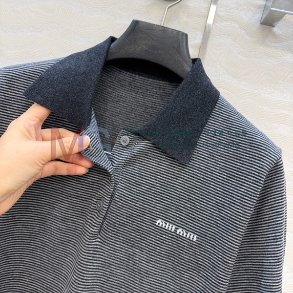 ���� �̿�̿� ī�� ����Ƽ MU678099-12