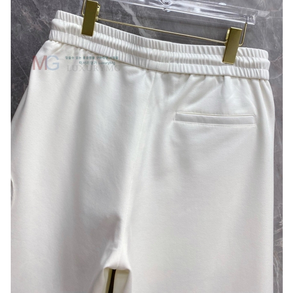 ���� ũ������ �ݹ��� 23436287-6