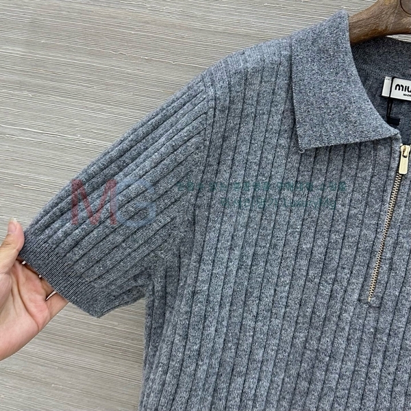���� �̿�̿� ī�� ����Ƽ MU678099-13