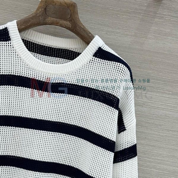 ���� ���ڷ� ��ġ�ڸ� ���� Ƽ���� BC568034-5