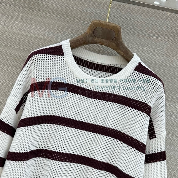 ���� ���ڷ� ��ġ�ڸ� ���� Ƽ���� BC568034-6