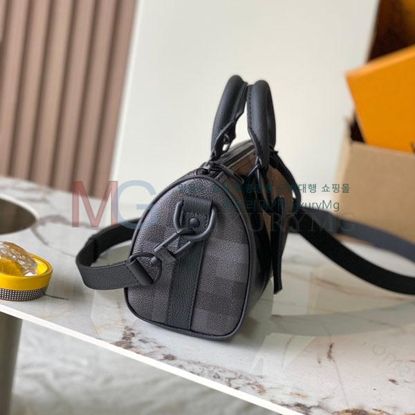���̺��� Ű�� �ݵѸ��� 25 M14919-300