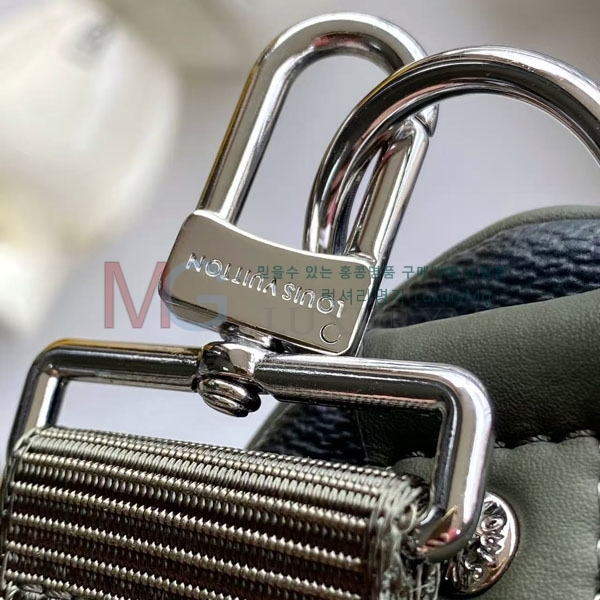 ���̺��� Ű�� �ݵѸ��� 25 M28638-1