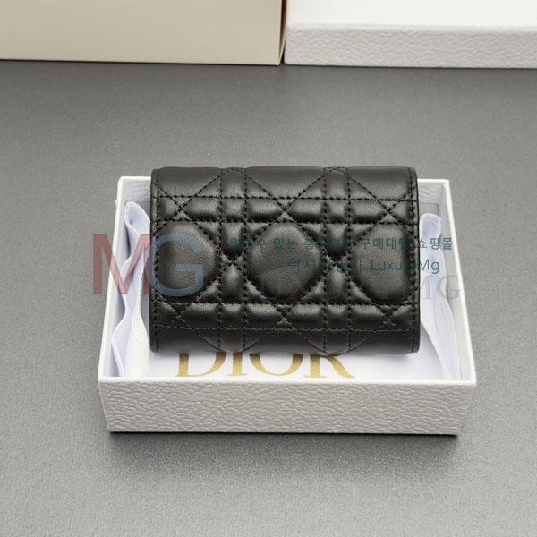 ��� ���̵� ��� �۸��� ���� S2607-1