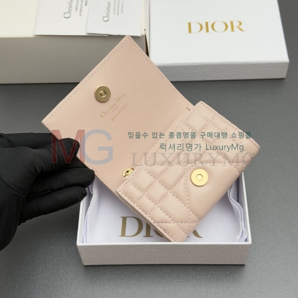 ��� ���̵� ��� �۸��� ���� S4026-3