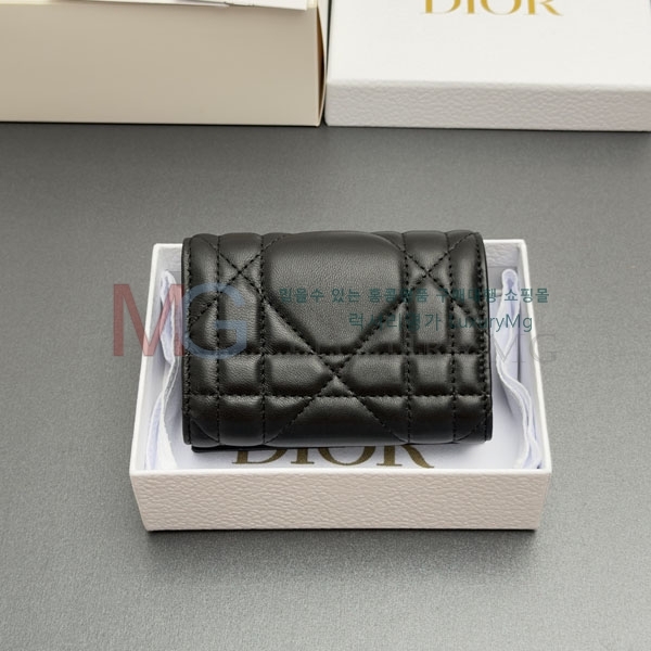 ��� ���̵� ��� �۸��� ���� S4026-4