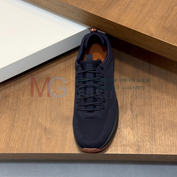 ���� �η�**�� �ȭ LP955701-4