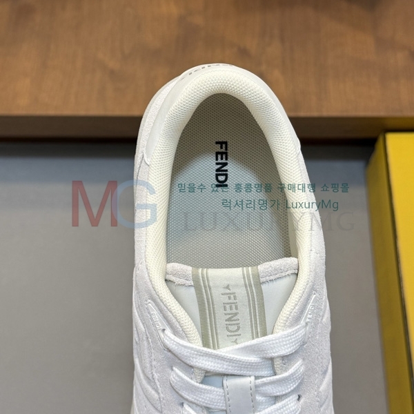 ���� ��� �ȭ FE5511106-1