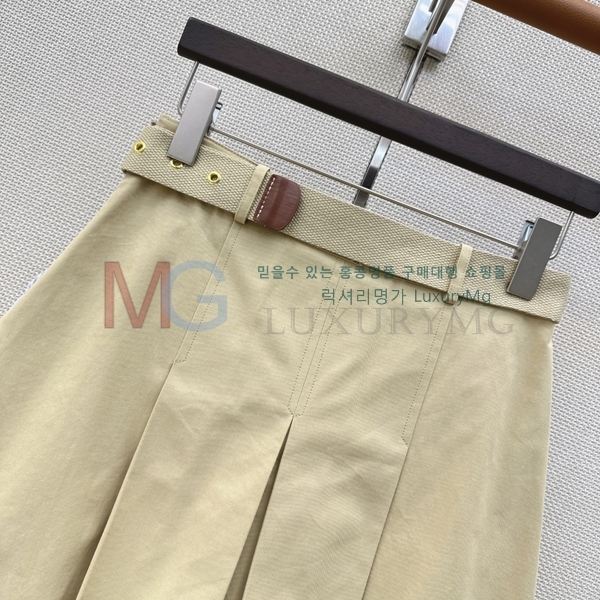 ���� �̿�̿� ��ĿƮ MIU4356435-2