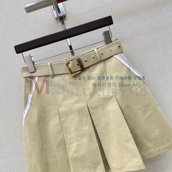 ���� �̿�̿� ��ĿƮ MIU4356435-2