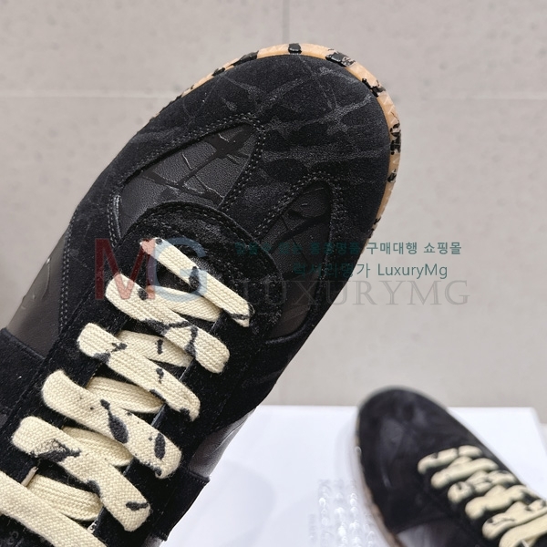 �������� �������������� �ȭ MR37733-4