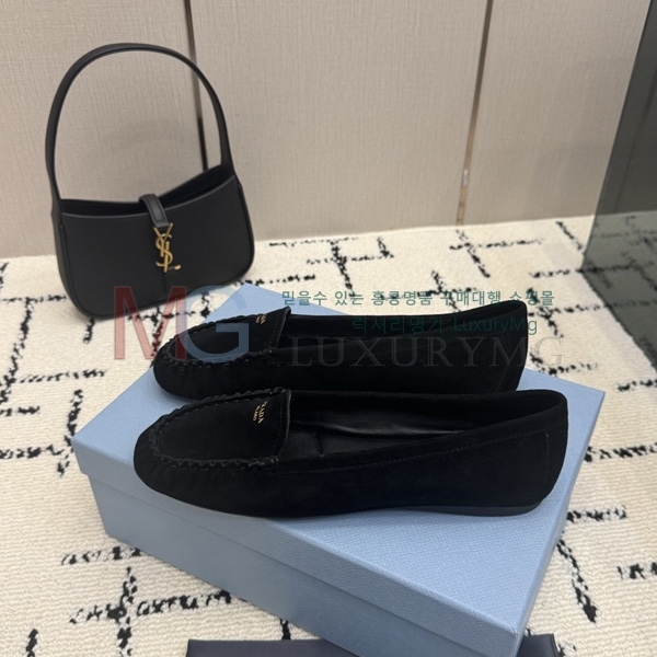 ���� ����� Ŭ���� ���� P5880177-3