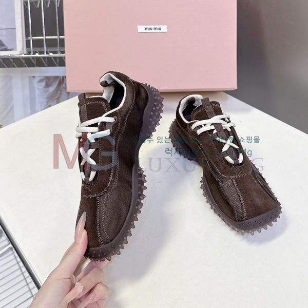 ���� �̿�̿� ����Ŀ�� MIU02240-2