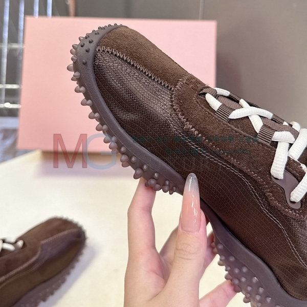 ���� �̿�̿� ����Ŀ�� MIU02240-2